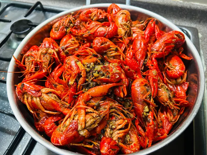 the kapre restaurant and bar review best restaurant in Panglao basil butter mala crayfish